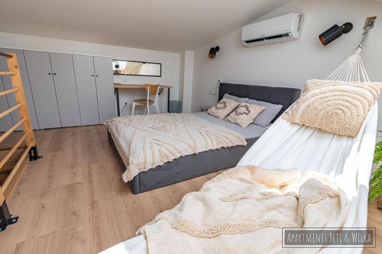 Apartamenty Yeti & Wilka W Centrum Chorzowa: Wilk المظهر الخارجي الصورة